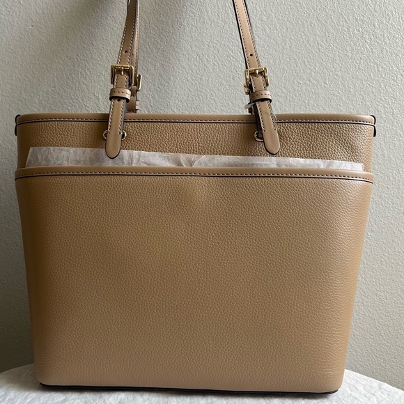 MICHAEL KORS-NWT Winston MD TZ Pocket Tote Bag in Camel - Picture 4 of 13